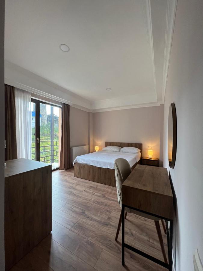 Lileo Inn Hotel 메스티아 외부 사진