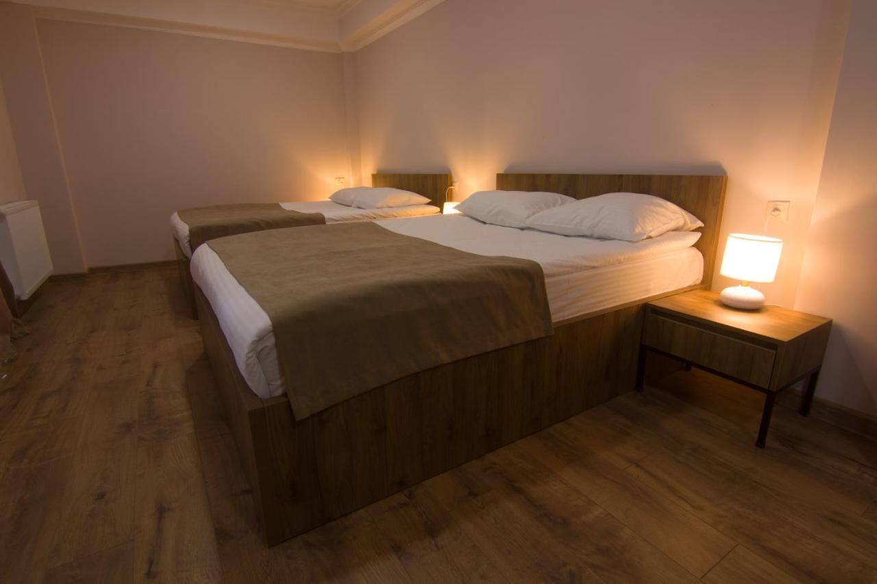 Lileo Inn Hotel 메스티아 외부 사진