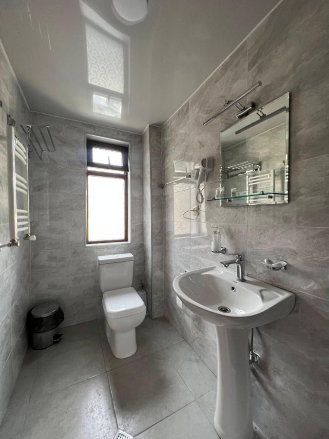 Lileo Inn Hotel 메스티아 외부 사진